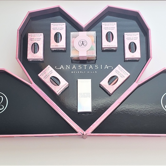 Anastasia Beverly Hills Love Glitter Collection - Picture 7 of 8